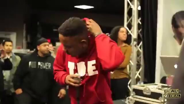 Money Trees in Best Buy. Kendrick really GOT IT OUT THE MUD.