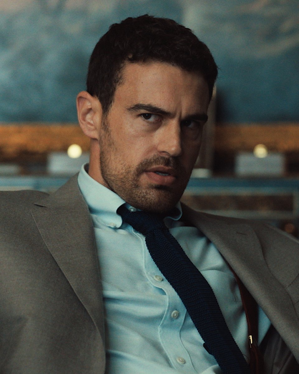A ambição é indomável. A segunda temporada de Magnatas do Crime chega dia 3 de setembro. E a terceira temporada? Bom, essa também chega em breve 👀