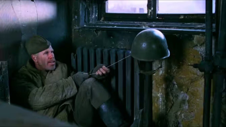 It's inspired by Enemy at the Gates. Such an amazing movie... Every OG COD fan must see it.