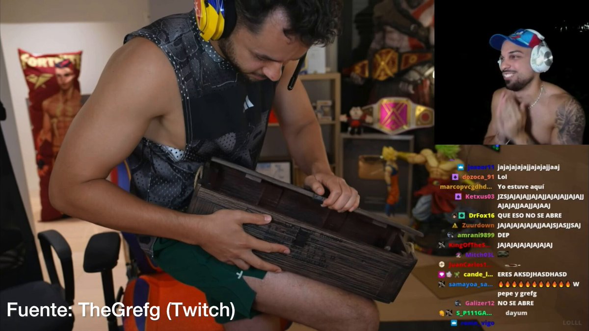 🟣 Grefg se ha hecho con una réplica de la Ray Gun, la mítica arma de rayos del modo Zombis de Call of Duty: "Me parece de las figuras más guapas que tengo".