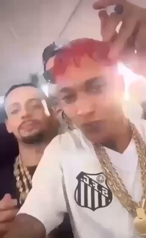 sempre aparece um vídeo que eu não vi ainda