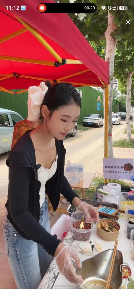 摆摊都要涉黄才干得下去