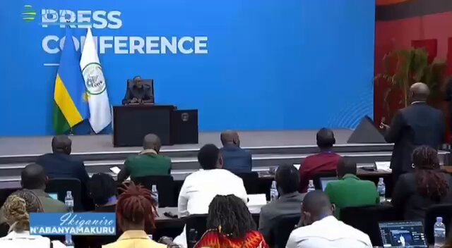 Iyo tuvuzeko aba Ministre ba Paul Kagame imbere ye abafata nk’abaja agomba gusuzugura no kugaraguza agati, igihe ashakiye bamwe bavugako dukabya. Hagataho umwami w’inkotanyi Paul Kagame akaba abashije kuyobya itangazamakuru n’imbuga nkoranyambaga zose zari zitegeje ko avuga kubibazo bikomeye biri mugihugu nk’inzara,ubukene, ibura ry’amazi, abaturage bamenewe inzoga baranguye zemewe bugacya zahindutse ibiyobyabwenge nibindi. Nguko uko ubutegetsi bwa Kinyeshyamba bukora. Ubu Olivier J.P. Nduhungirehe abaye igitambo cy’ibibazo biriho bitagomba kuvugwa. Ariko niyihangane iyo wigize agatebo ntakundi uyora ivu!