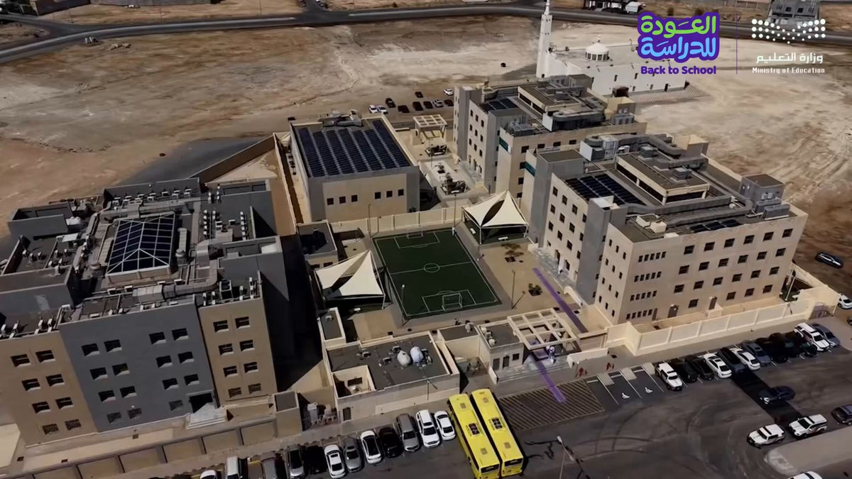#فيديو | محافظ جدة الأمير سعود بن جلوي يقف على جاهزية مدارس #تعليم_جدة لانطلاقة العام الدراسي الجديد 1448هـ. #العودة_للدراسة #نكتب_قصة