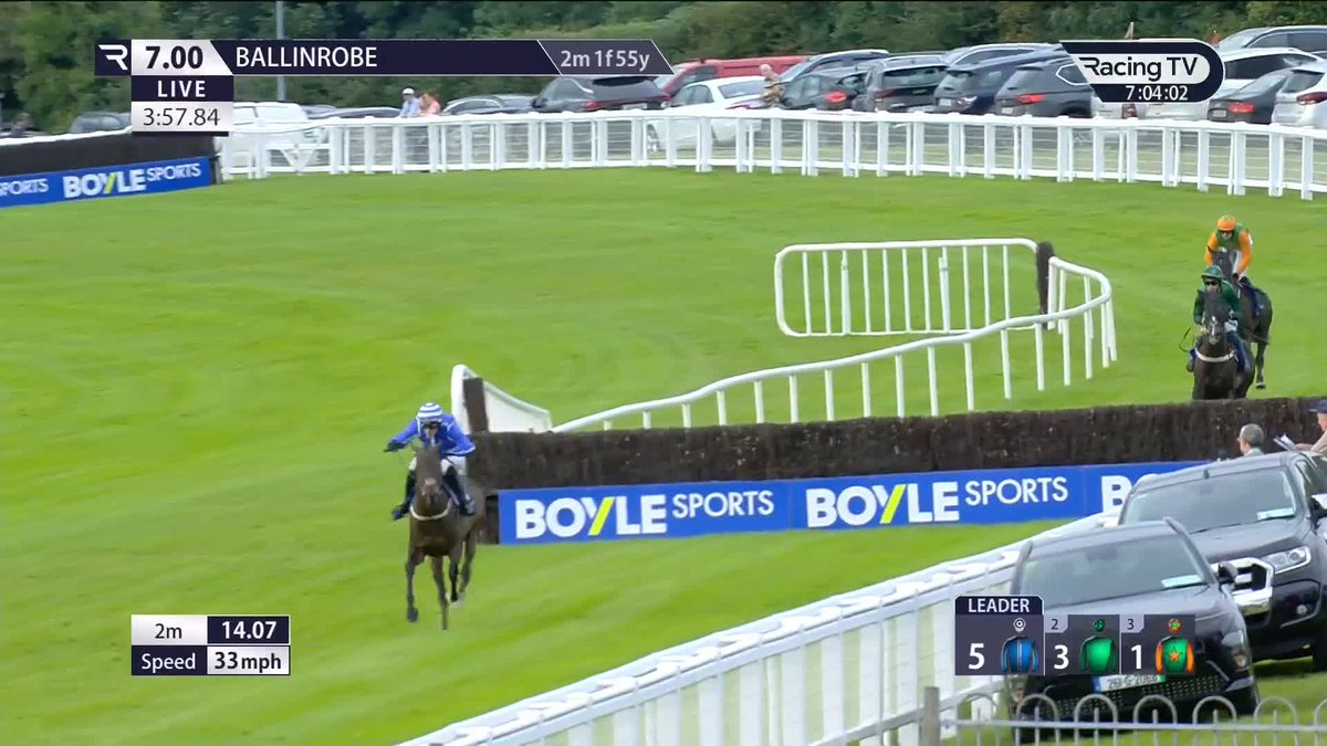 A first win for Bunting since December 2023 on chasing debut ✅