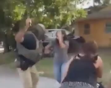 Unarmed women stood between their families and armed ICE agents swinging batons in a Fort Myers neighborhood. confirms: No warrant. No explanation. No ICE record. Not even ICE claiming they were “attacked by a violent mob of women and toddlers.” Just masked government agents indiscriminately preying on brown families, then hiding behind “law enforcement” when people dare to object. PAXIS is free. Help keep it free: Protecting your family is not a crime. Filming agents is not a crime. Demanding names, badges, warrants, and accountability is not a crime. helps immigrants, citizens, workers, witnesses, and families understand their rights before ICE turns fear into compliance. Know your rights. Record safely. Demand names, badges, warrants, reports, and accountability.