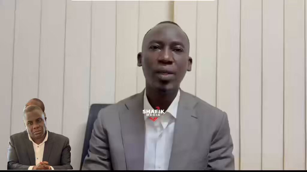 We have gotten wind of information through our sources that there is a ploy by the government to release goons amongst our supporters during tomorrow's court session for bail hearing. In as much as we welcome you to come and stand with Hon Muwanga Kivumbi, we also ask you to be vigilant about who is next to you and in case you see any suspicious face, please make an alarm and alert the leaders.