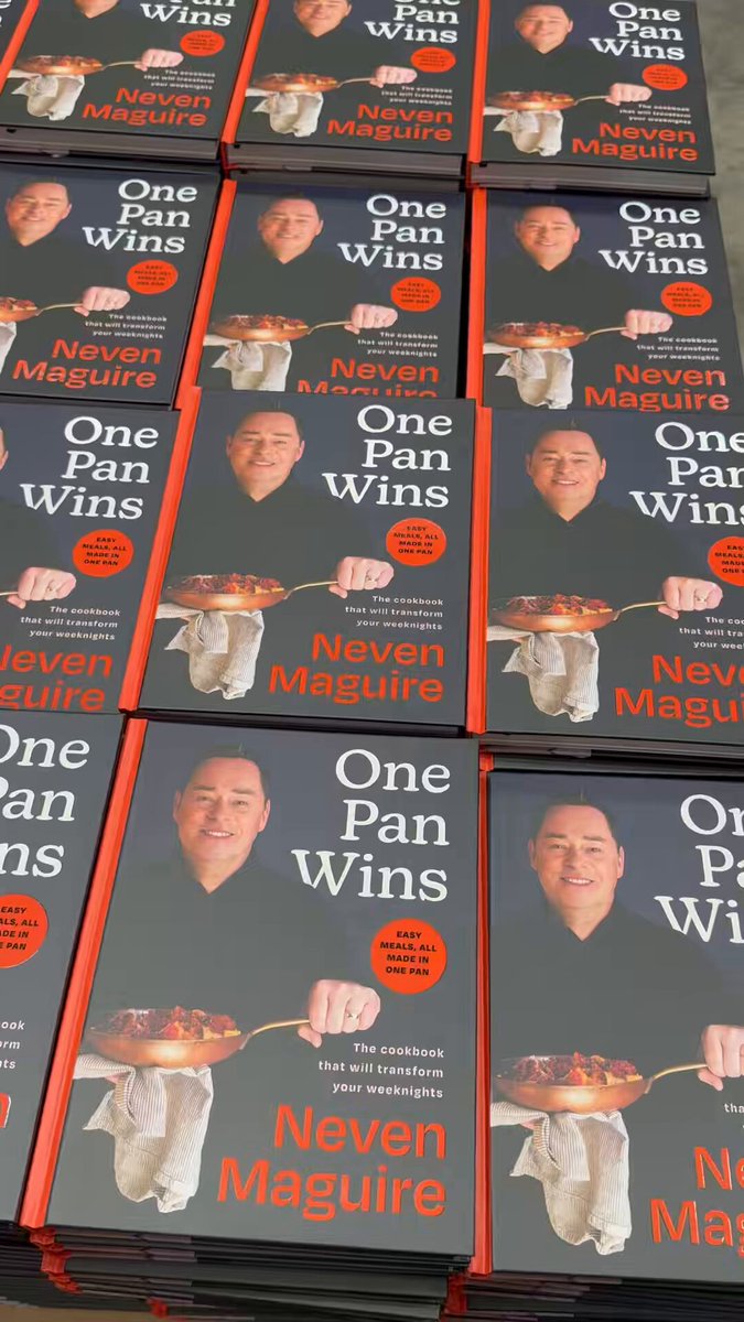 My new cookbook out September the 3 one pan wins Gill Books 🧑‍🍳🧑‍🍳🧑‍🍳🧑‍🍳