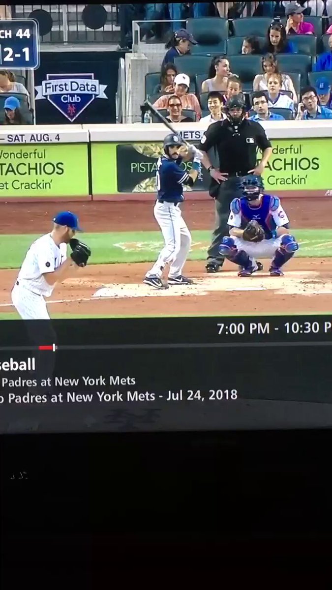 A Kiddush Hashem at a NY Mets baseball game. 💙🧡