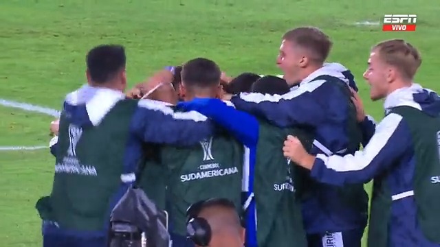 #GELP Lo feliz que fui en ese gol, hermosa sensacion,el año que viene hay que volver a jugar copas internacionales si o si.