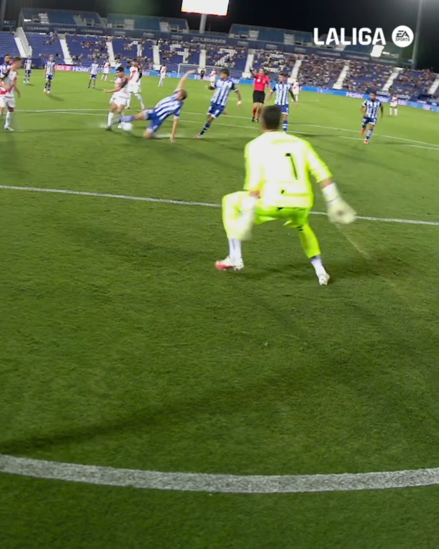 🐫⚡⚽ #RayoAlavés | #LALIGAHighlights | #VUELVELALIGA | Rayo Vallecano