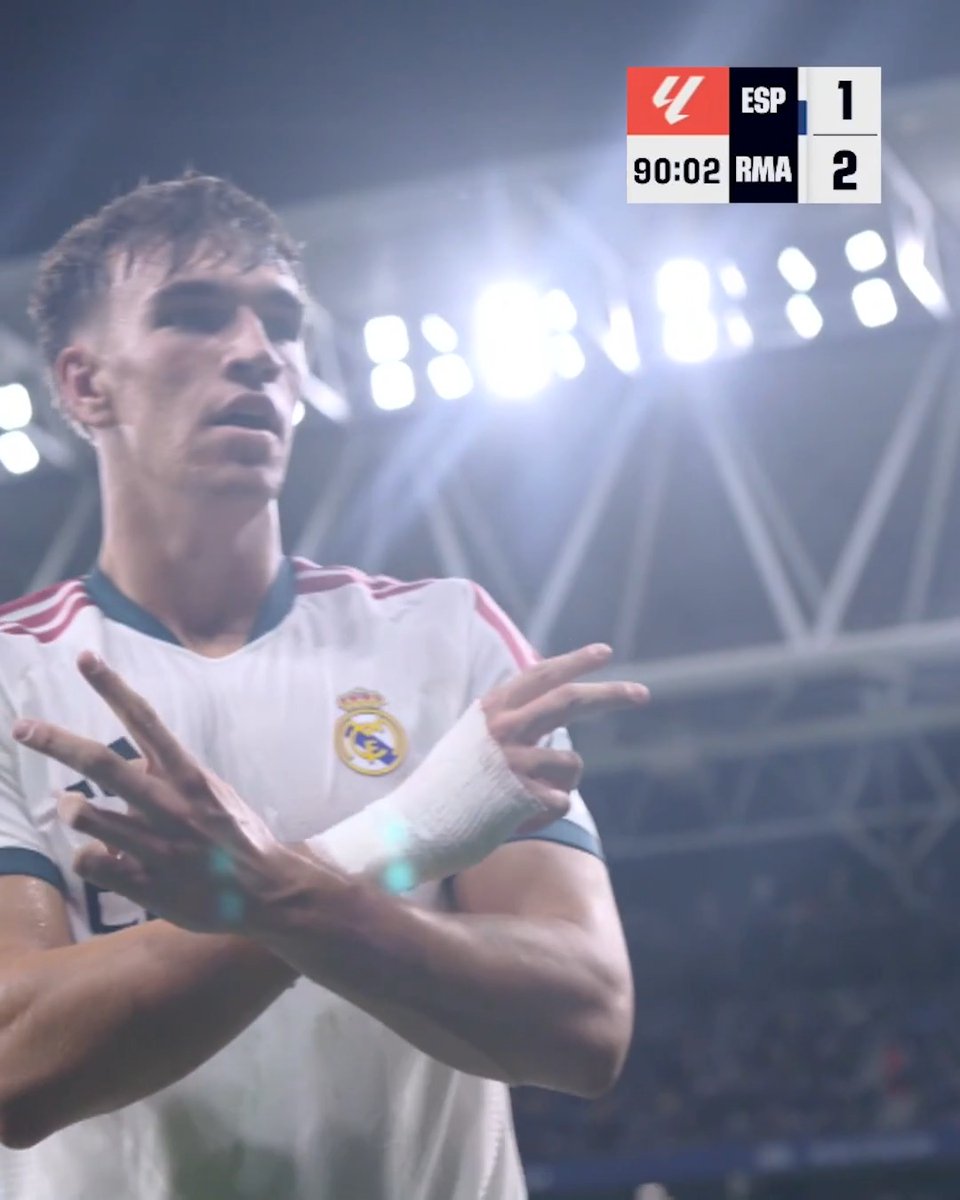 💥 ¡No puede haber un debut mejor!💥 ⚪⚽ Carlos Espí contó con 10 minutos ante el RCD Espanyol e hizo el tanto de la victoria.