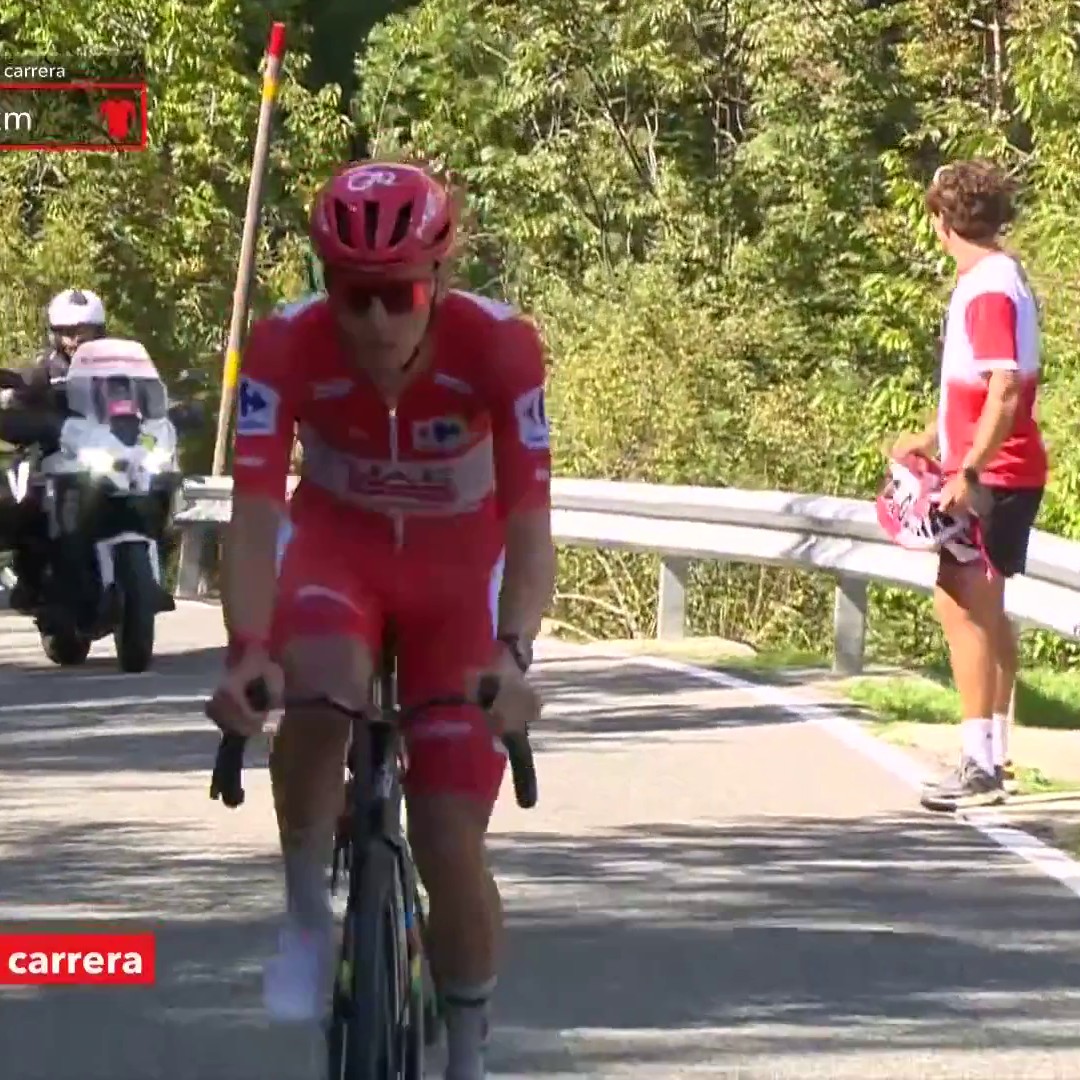 L'attaque de Pogacar à 50 km de l'arrivée ! Le maillot rouge part seul en tête dans cette 4e étape étape de #LaVuelta26 #LesRP