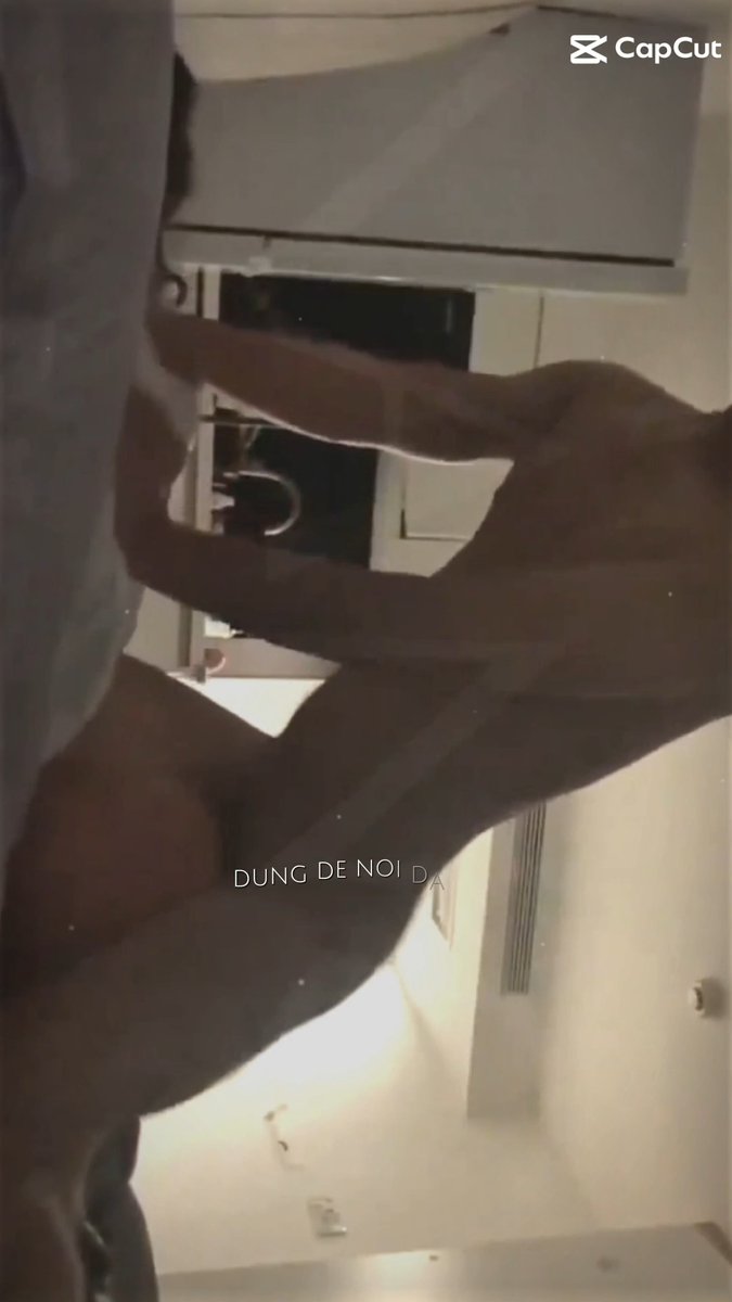 Xin đừng rời xa anh... 🥵