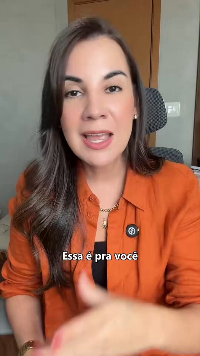 Vai lá, fã de político!!! Vai pagar mais imposto pq nem esquerda nem direita querem defender a gente.