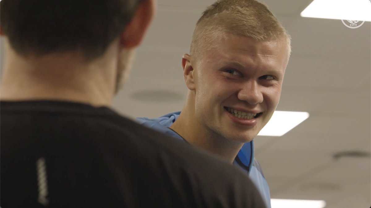 The moment Haaland revealed his new hair 🧢 Watch our latest episode of Inside City as our 2026/27 season got underway ↓