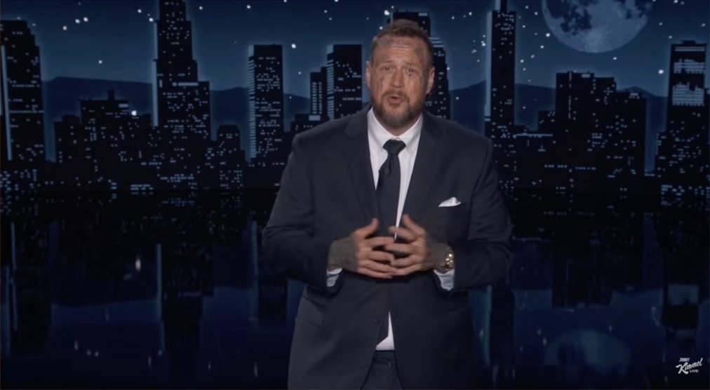 Jelly Roll: A lot of doctors are worried about Trump's weight. He's now tipping the scales at 240. I've lost 300 pounds—I've lost an entire Donald Trump. And based on his approval ratings, it seems like most of the country wants to do the same thing.