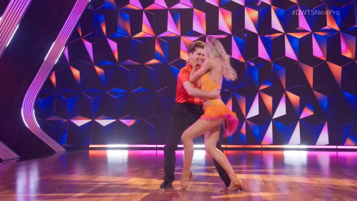 We love a little playful cha cha from AJ Pritchard and Rylee Arnold 👏 🧡 #DWTSNextPro