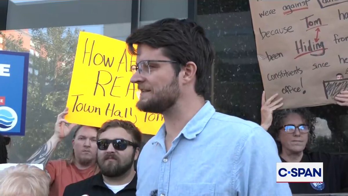 U.S. House candidate William Lawrence (D-MI) (William Lawrence) calls for a federal moratorium on data centers and to ensure AI does not put people out of work: "The fact is, they're building an unemployment machine... We need to have appropriate regulations..."
