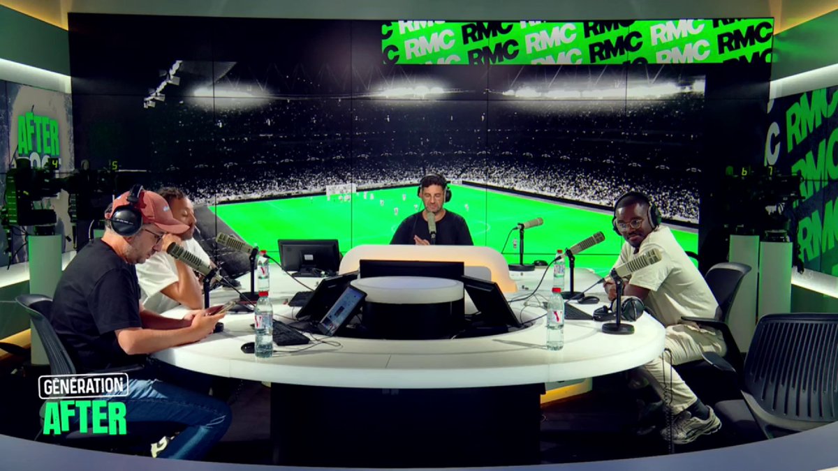 🗣️"Il y aura un avant et un après Fenerbahçe !" @Eltomok revient sur l'importance de la confrontation de l'OL contre Fenerbahçe.