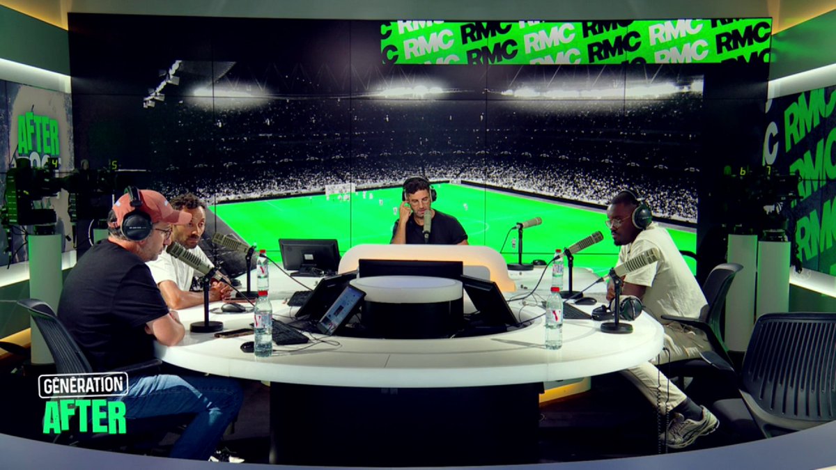 ๐ฃ๏ธ"Comment Lens va rรฉussir ร rendre viable ce football d'attaque et d'intensitรฉ ? Ce qui m'intรฉresse c'est de voir l'influence de la Bundesliga en Ligue 1." Aprรจs le dรฉbut de saison sur les chapeaux de roues du RC Lens, Elton Mokolo attend avec enthousiasme la suite.