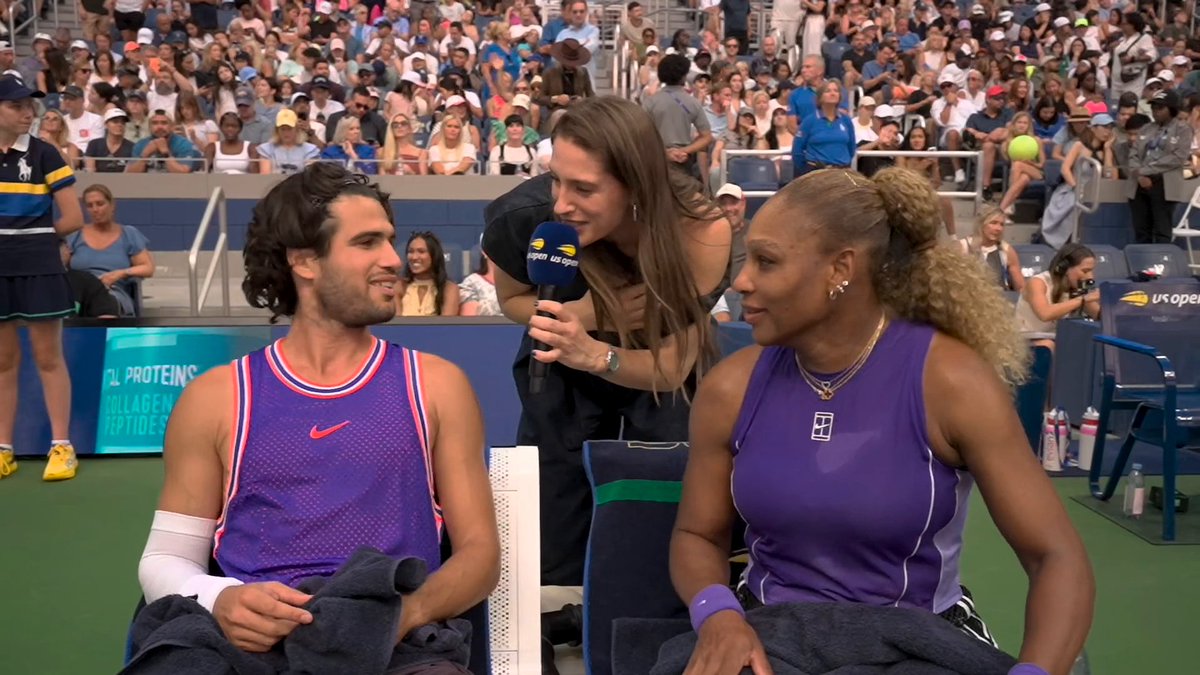 Carlos is always listening to Serena 🤣