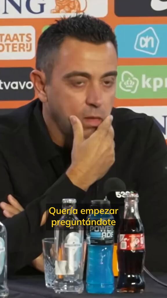 Las respuestas de Xavi Hernández son totalmente surrealistas, espero que no deje de entrenar jamás