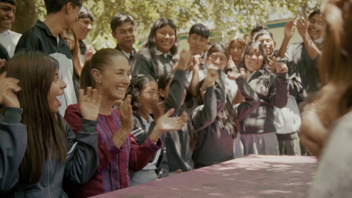 #2InformeDeGobierno | Sólo en México, Becas para el Bienestar a todas y todos los estudiantes de primaria, secundaria y preparatoria pública. Cuando hay acceso a la educación, cambia todo.