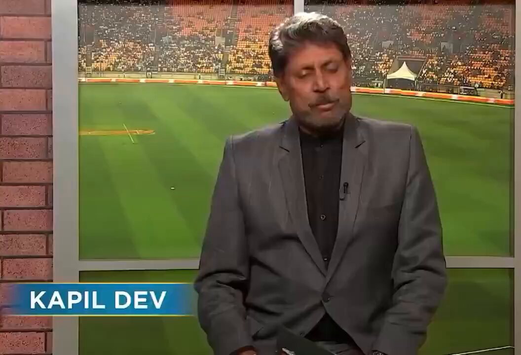 Kapil Dev picks T20 XI of his era. Desmond Haynes Gordon Greenidge Vivian Richards Martin Crowe Clive Lloyd (C) Imran Khan Jeff Dujon (WK) Wasim Akram Joel Garner Allan Donald Abdul Qadir Jonty Rhodes (12th man) 6 West Indies 3 Pakistan 1 each New Zealand South Africa