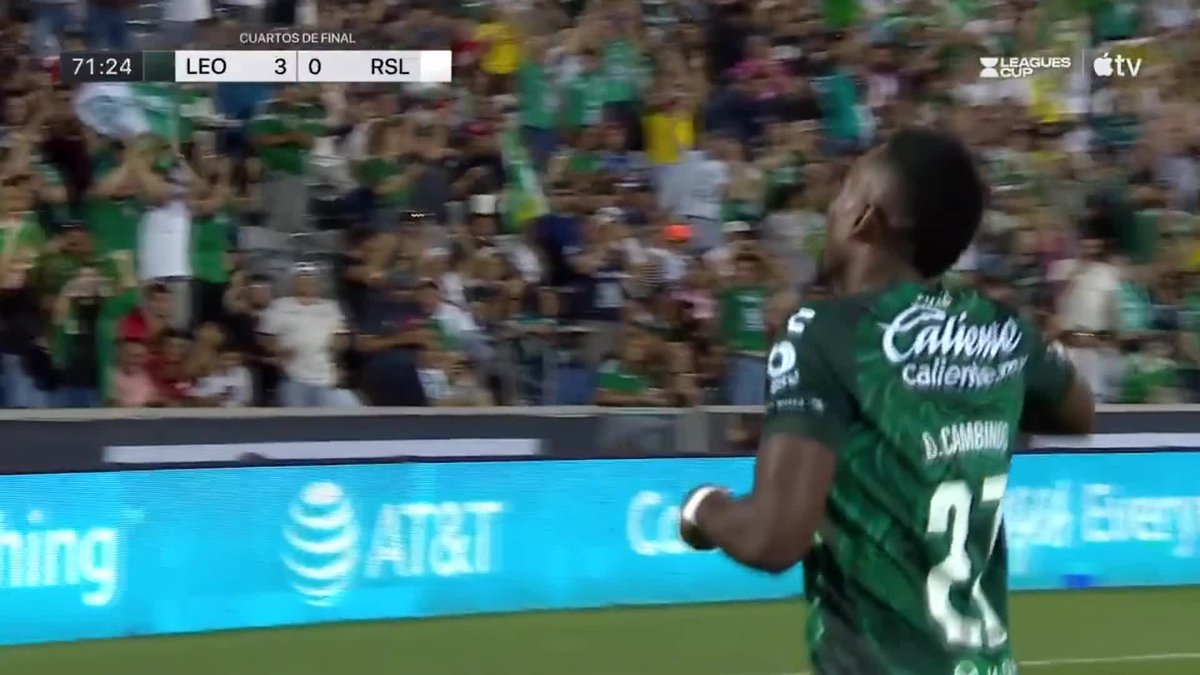 🔥 GOLES SUDAMERICANOS PARA METERSE EN LA SEMI DE LA #LEAGUESCUP 🇲🇽 El León de 🇦🇷 Javier Gandolfi goleó 3-0 a Real Salt Lake en los cuartos de final ⚽ Doblete de 🇨🇴 Cambindo y uno de 🇨🇱 Vegas 🔜 Espera por Toluca o Austin FC 📺 @leaguescup on Apple TV