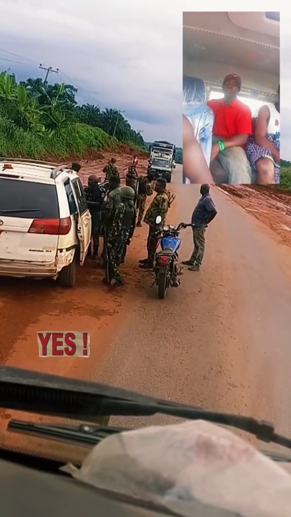 Truck driver shares video of an unusual incident on the Auchi-Benin Expressway after Nigerian police officers and soldiers at a checkpoint reportedly stopped a Sienna without a plate number, allegedly carrying firearms, and immediately disarmed the occupants.