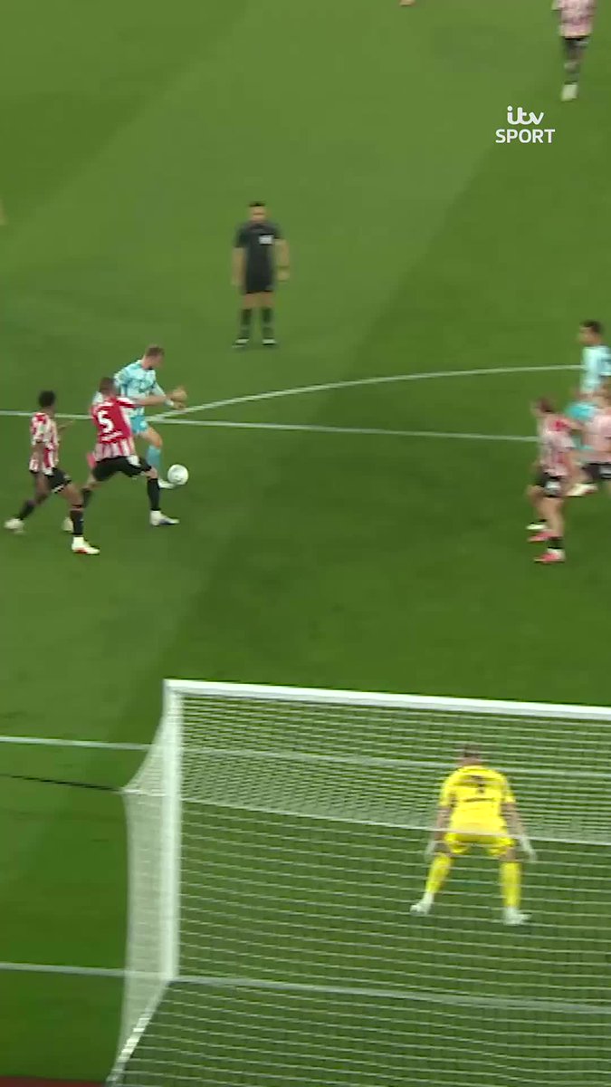 Bullseye from Bowen 🎯 Carabao Cup | EFL | Jarrod Bowen