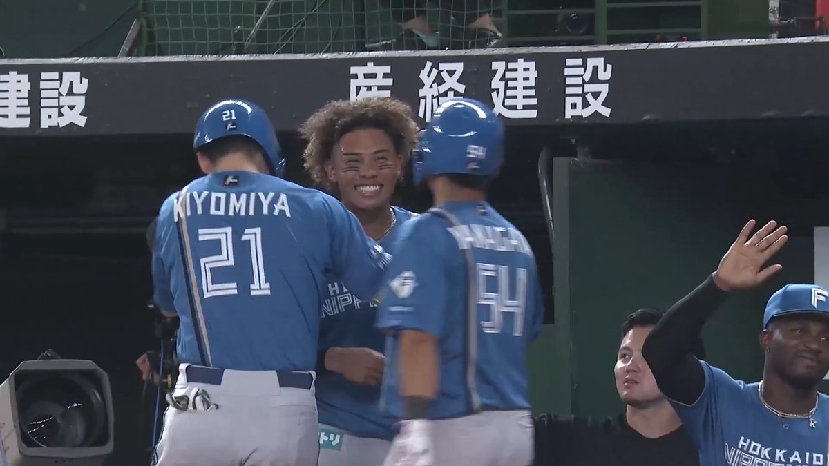 打った瞬間確信の一撃！💥💥 二試合連発！！！💪 北海道日本ハム 清宮幸太郎 選手の今シーズン第15号3ランホームラン！🌈