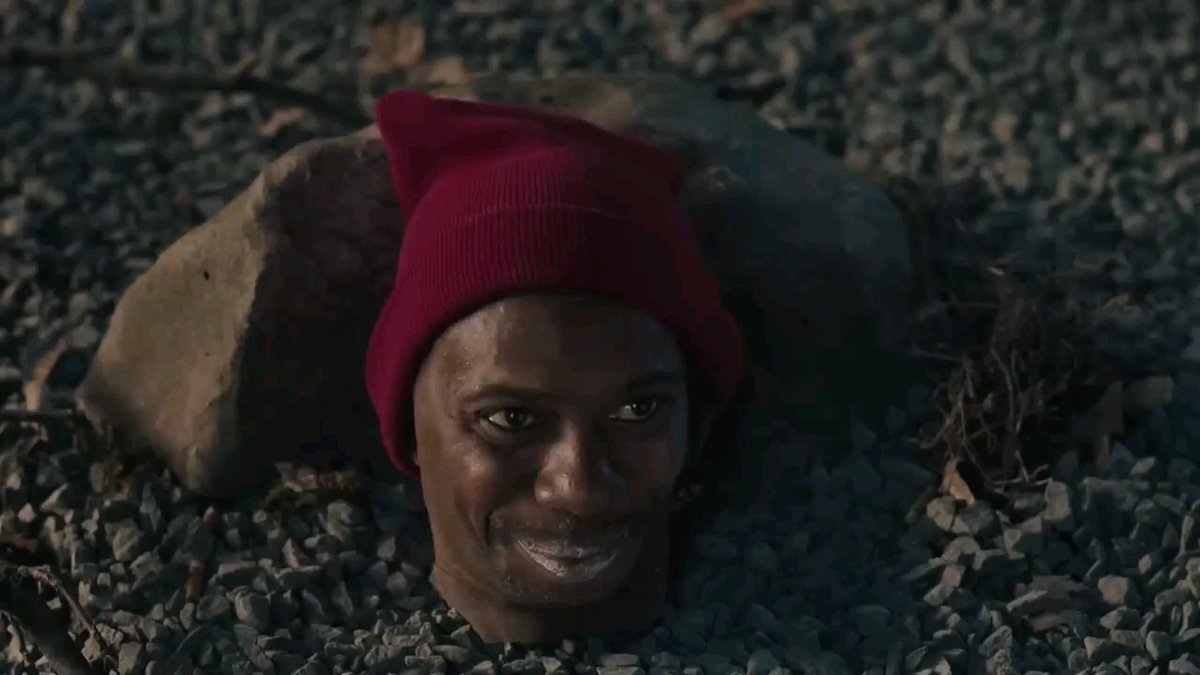 In a hilarious Saturday Night Live sketch, Dave Chappelle brings back some of his most iconic Chappelle’s Show characters, including Tyrone Biggums, Silky Slim, Clayton Bigsby, and Lil Jon, for a brilliant parody of The Walking Dead’s infamous Negan lineup scene. Blending sharp social satire, classic TV nostalgia, and Chappelle’s signature comedic style, the sketch delivers unforgettable character moments while cleverly spoofing one of television’s most recognizable scenes. Dave Chappelle, Chappelle’s Show, The Walking Dead, and classic SNL comedy.