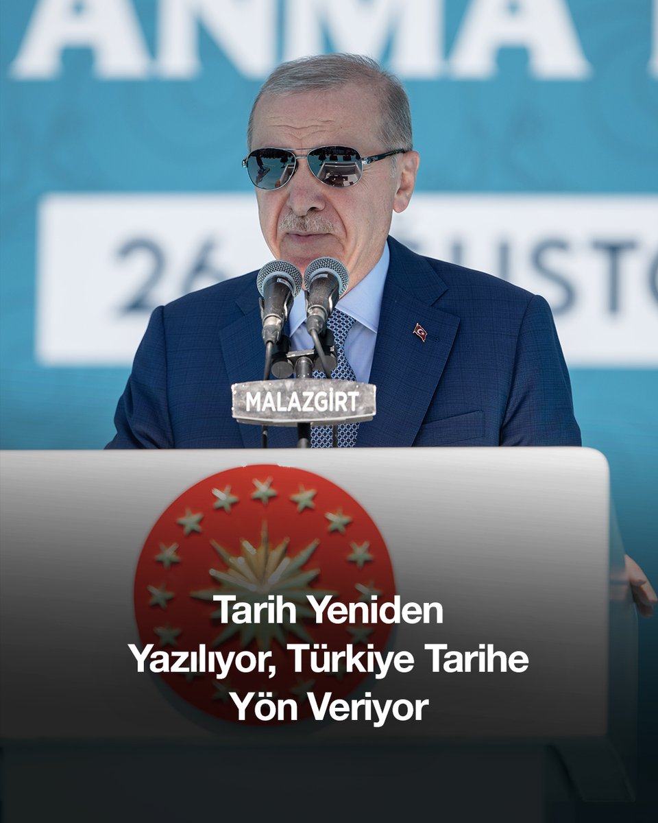 Bölgemizde tarih yeniden yazılıyor. Türkiye; vicdanlı, ilkeli ve barışçıl politikalarıyla tarihe yön veriyor. Bunun önünü artık hiç kimse kesemez.