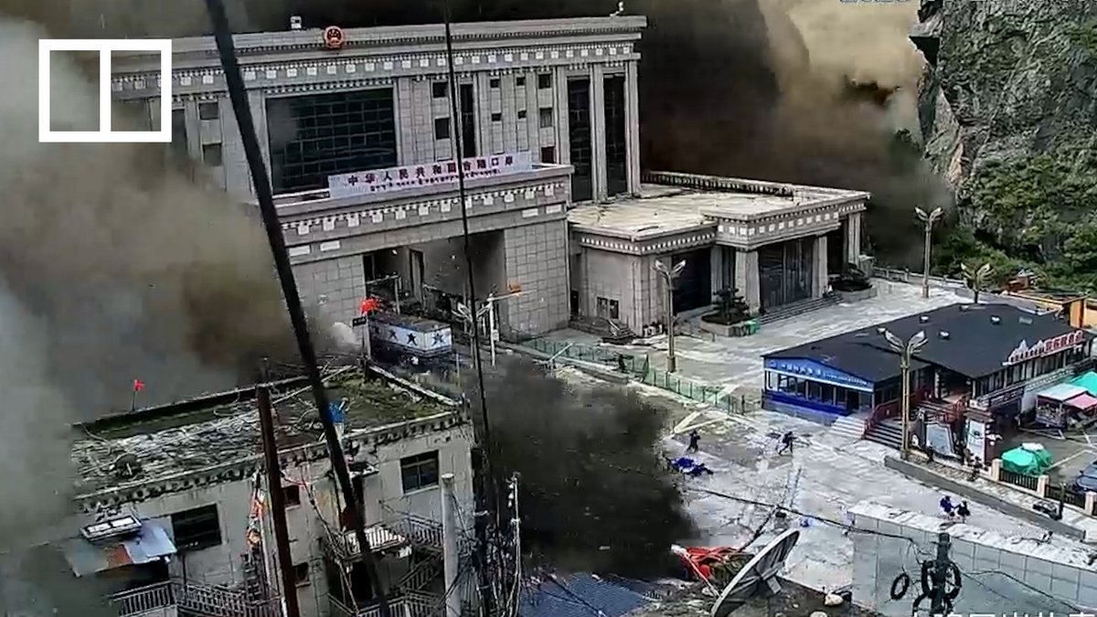 A landslide at the China-Nepal border has hit a key checkpoint with Tibet, resulting in “major casualties”, according to state media and footage shared online.