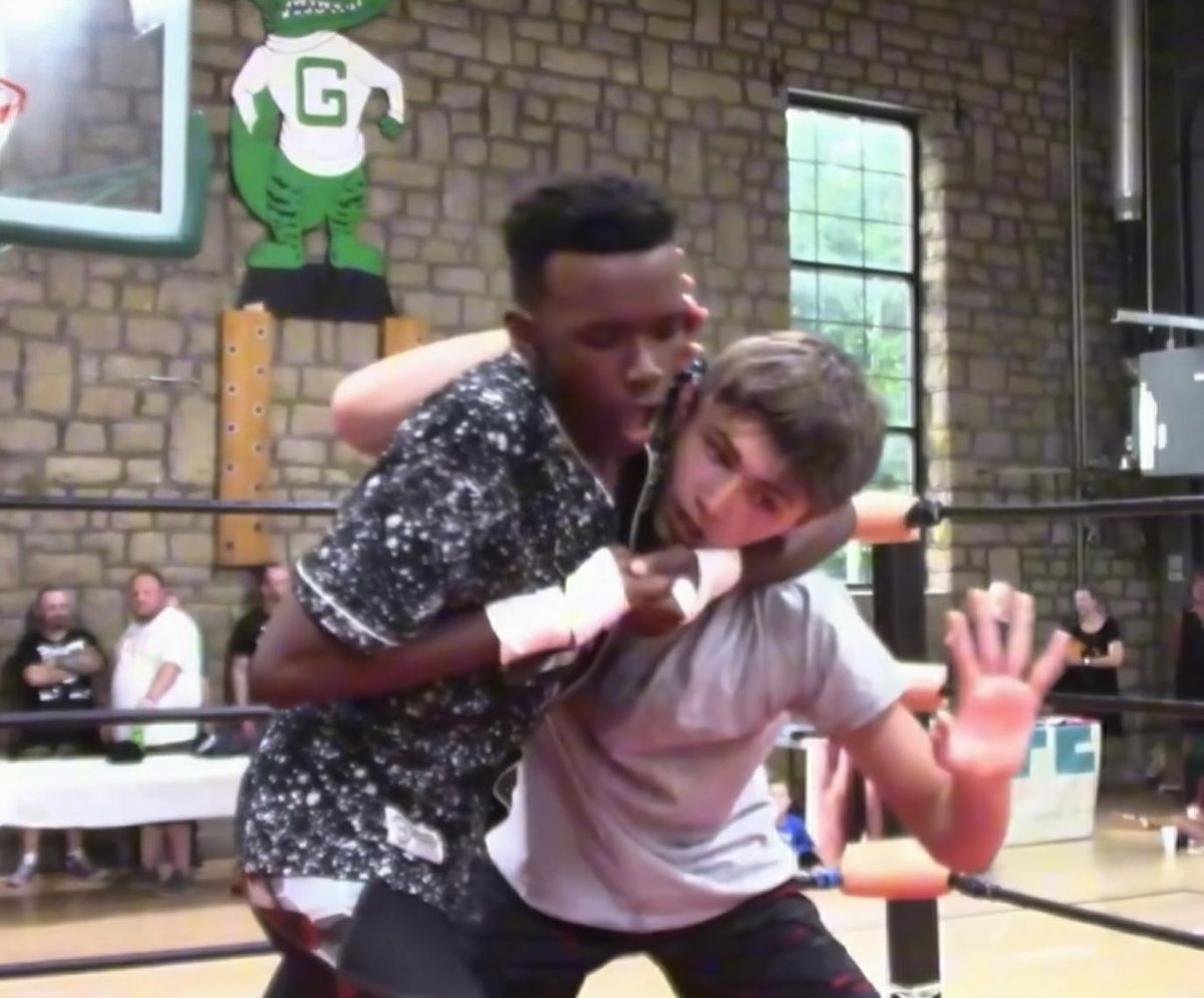Je’Von Evans and Jackson Drake wrestling a match at 14 years old 🤯 FOR THE LOVE OF THE GAME