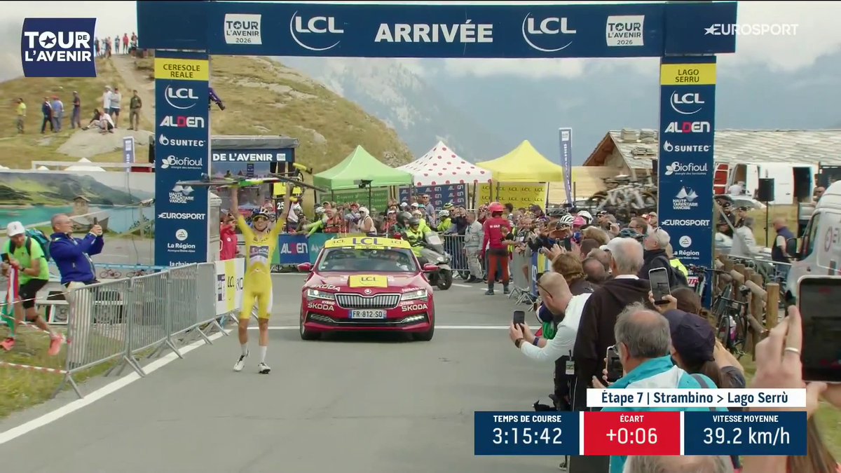FINALMENTE UN FINALE A LIETO 𝐅𝐈𝐍𝐍 😎💛 L'Italia del ciclismo può sognare con Lorenzo Mark Finn. Il campione del mondo Under 23 conquista la 62ª edizione del Tour de l'Avenir, la corsa a tappe più importante del calendario giovanile, nonché la versione junior del Tour de France. 🇮🇹 #Cycling #Ciclismo #TourDeLAvenir2026 #Finn