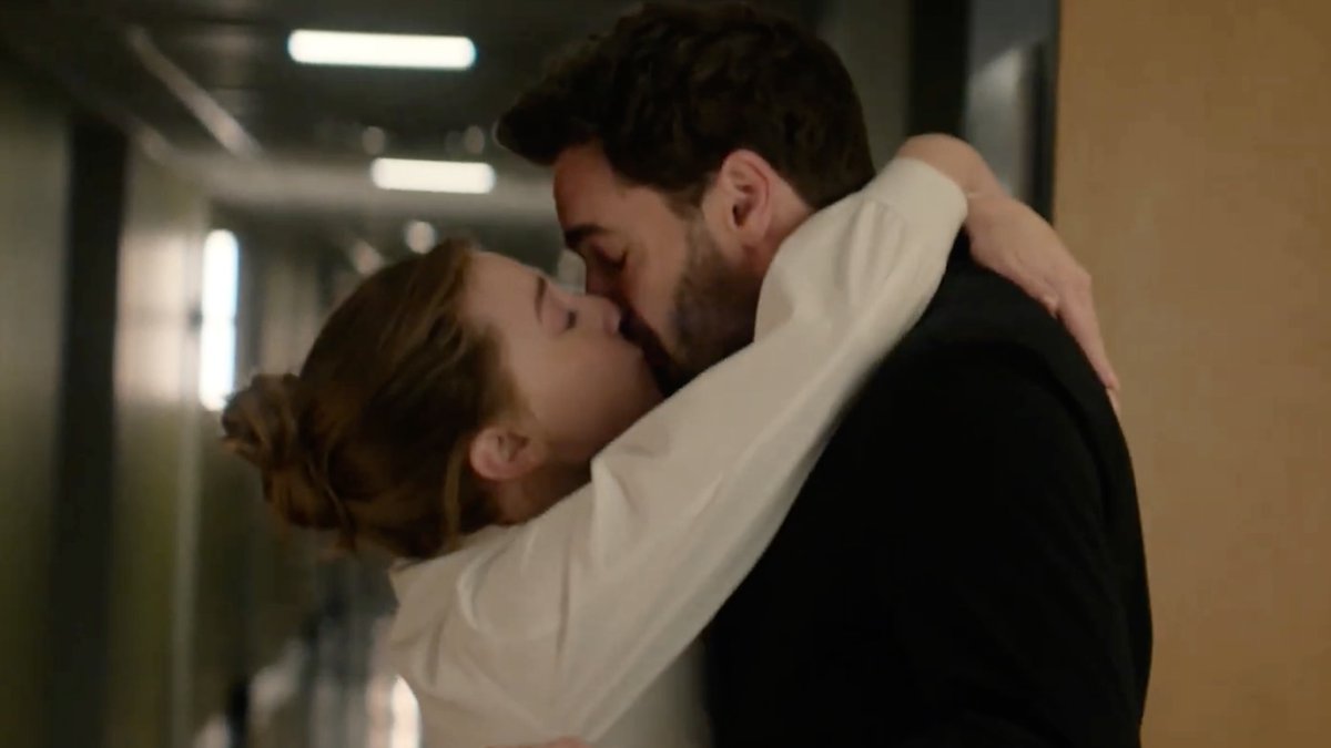 Lili Reinhart and Tom Bateman star in the new trailer for #TheLoveHypothesis. Premiering September 23 on Prime Video.