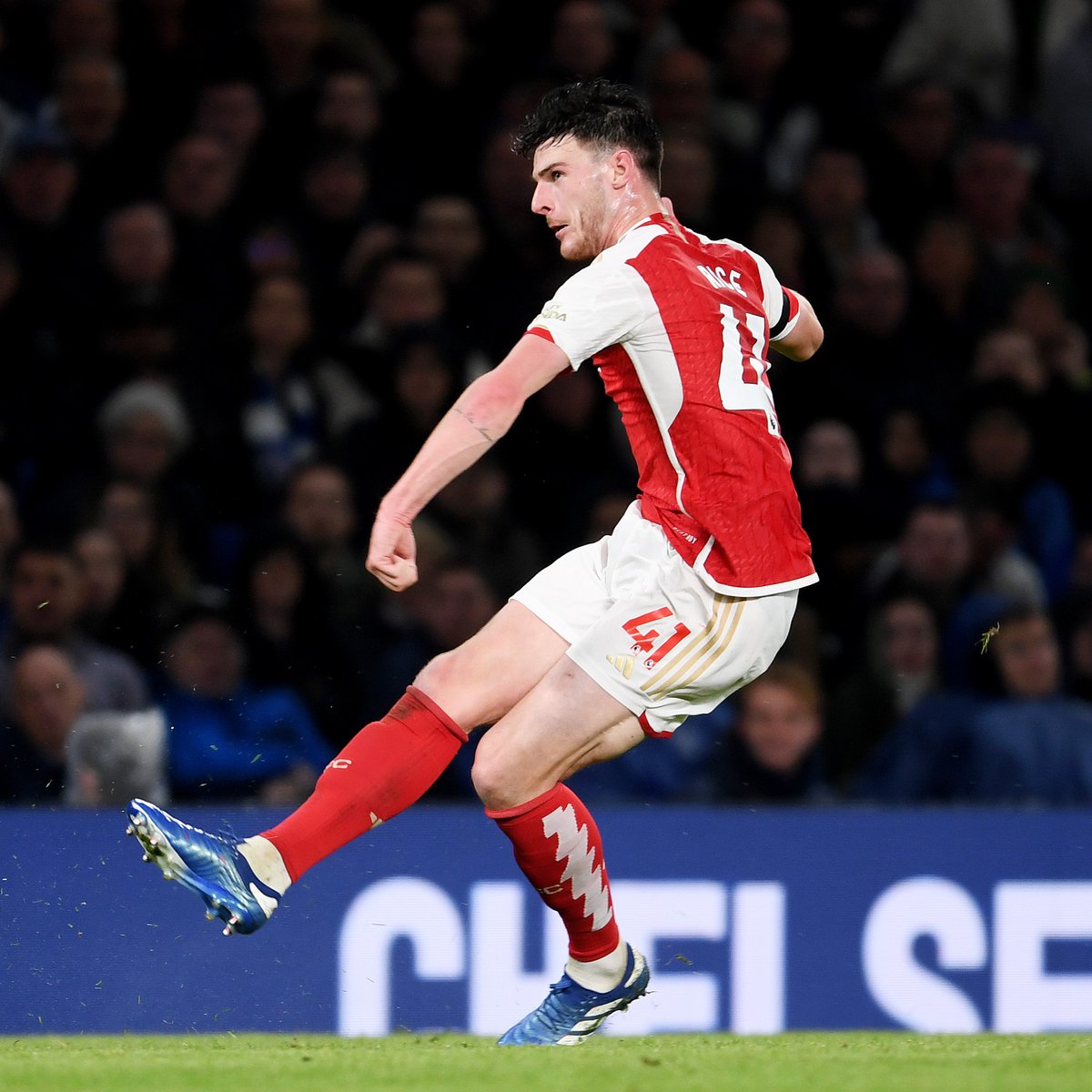 this clown has been costing us games since we signed him. and some idiots in the fanbase are still saying they don't want martinez, God will surely punish you if you're one of them.