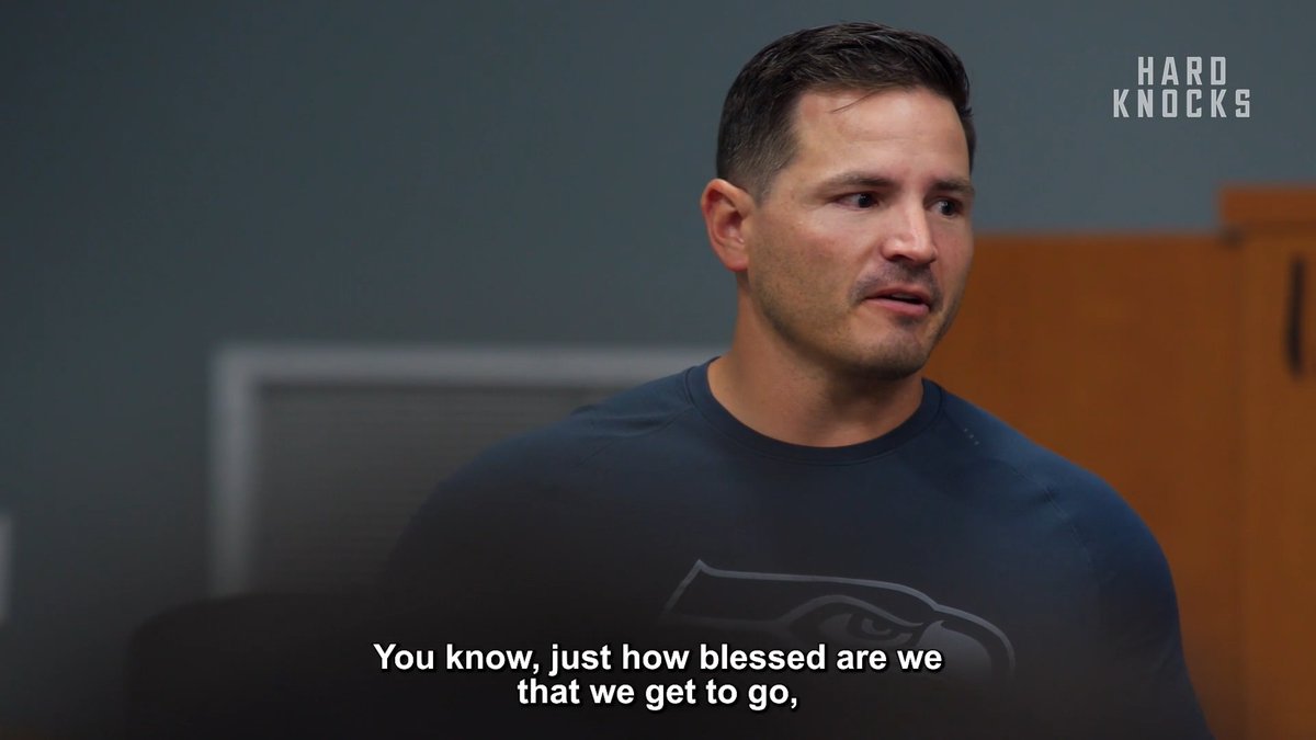 .Seattle Seahawks HC Mike Macdonald had a beautiful tribute for his late friend, mentor, and legendary LB O.J. Brigance, who battled ALS for 19 years. ❤️
