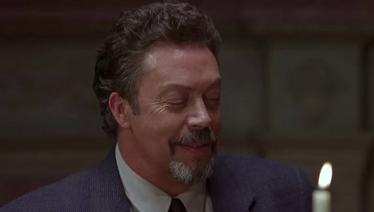 Tim Curry in Scary Movie 2 (2001)