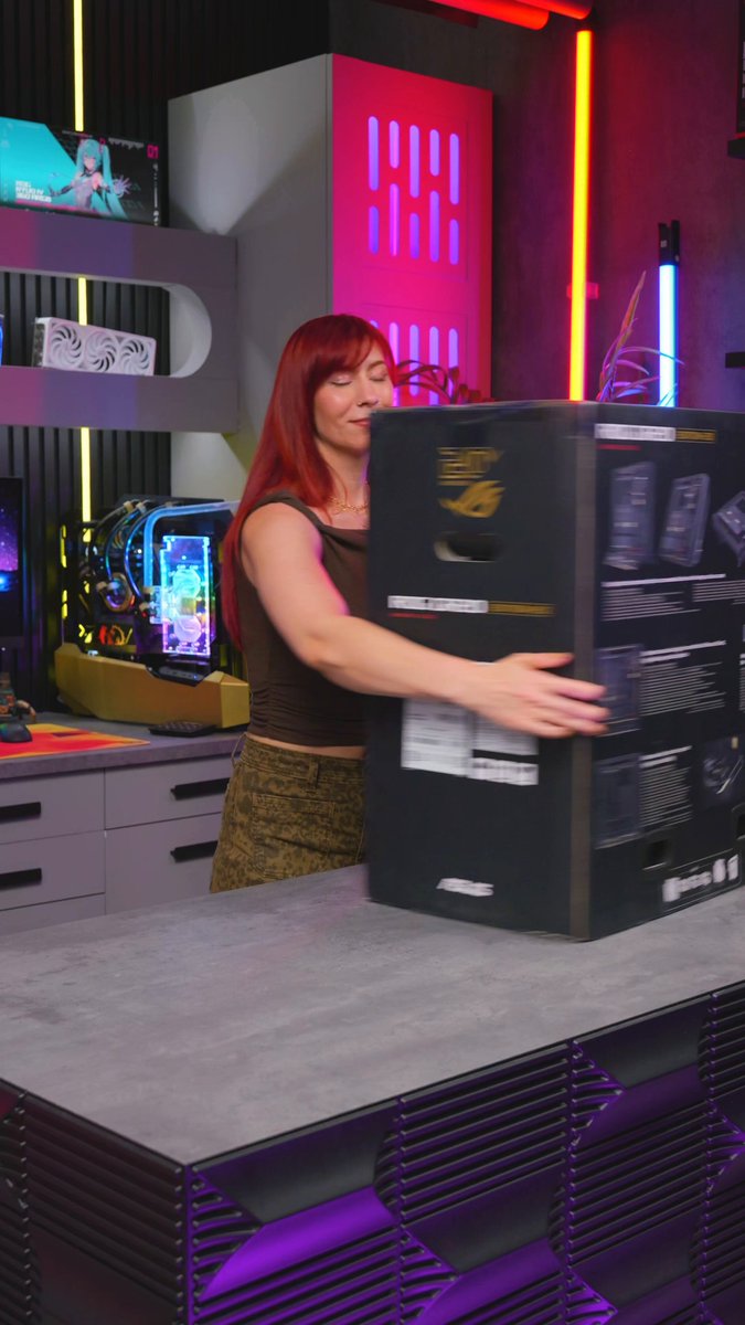 Whats your favorite Pc part from ROG North America 20th anniversary set?? 👀👀 The GPU has an entire screen on it 🤯 the motherboard might genuinely be the cleanest motherboard I’ve ever seen, and the AIO… my lord, this thing is a BEAST 😂❤️ if you saw our Hatsune Miku Pc time lapse, you probably already know what’s coming next… 😉😉❤️ More videos to follow! This build is going to be ridiculous. 😍