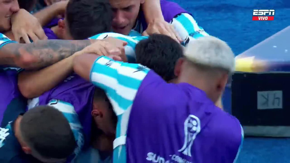 Qué jugador. Cómo la dio vuelta. Clave en momentos inolvidables para todo hincha de Racing.