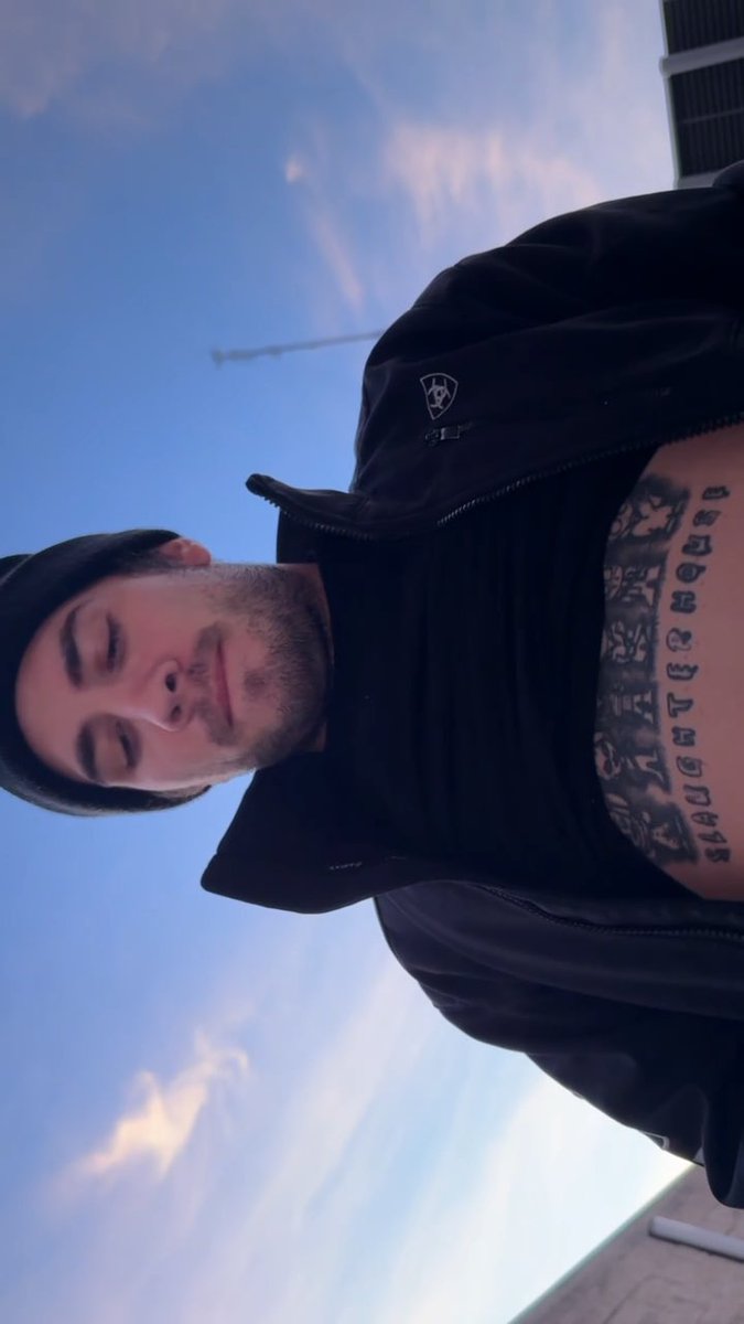 I love straight pornstar dick 😈🤤