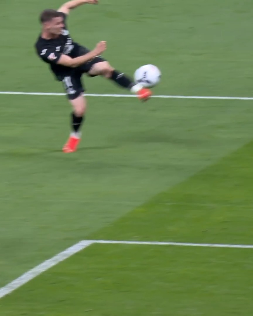 💥 ¡Sergio Gómez ha estado a punto de firmar UN GOLAZO en el RealMadridRealSociedad! LALIGAHighlights | VUELVELALIGA