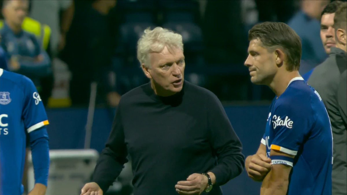 "An amazing performance!" Jermaine Beckford and Jamie Redknapp react to Everton's convincing win over Preston North End 🙌