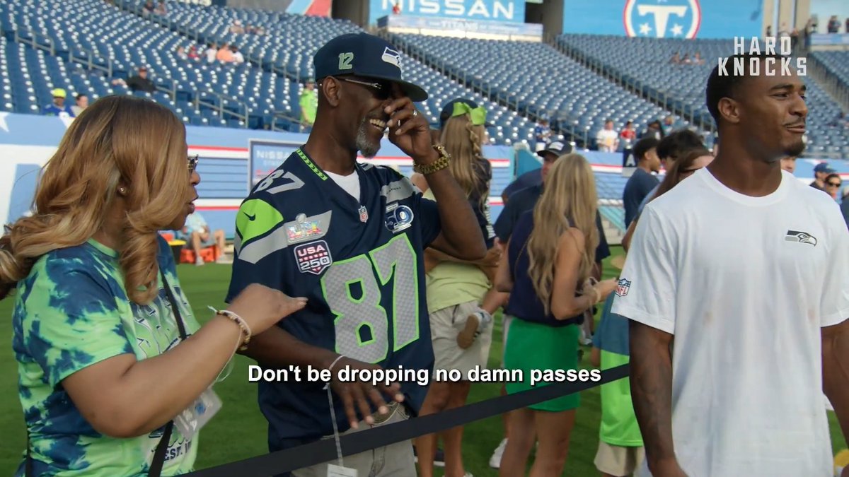 Montorie Foster Jr. got a different pregame pep talk from each of his parents 😅 Hard Knocks: Training Camp with the Seattle Seahawks available now on HBO Max