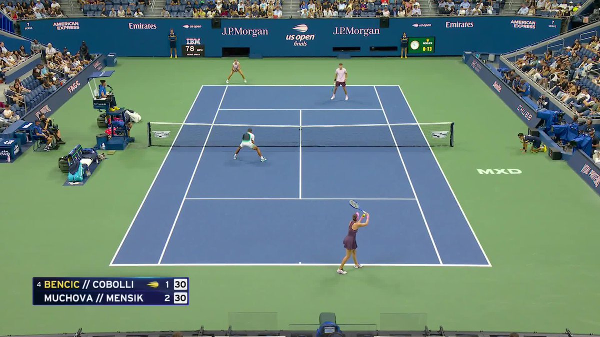 Jakub Mensik is all over the net! He and Muchova get an early break in the first set.
