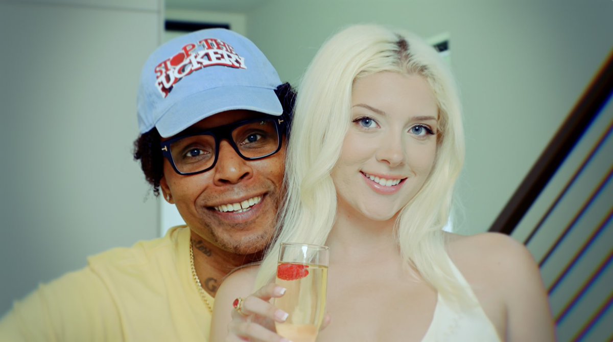 Check Out Interview Highlights From Our Second Event Of The 2026 Year 🙌🔥🔥 New Interviews Coming Soon 🎥 Maury “Cinemautographer” Ramos 🎬 Gem Jewels Real Armani Black GIA OHMY KLOE LOVE 🎀 FALL TOUR 🎃 GiGi Lysette Conor Coxxx Brandi Swan